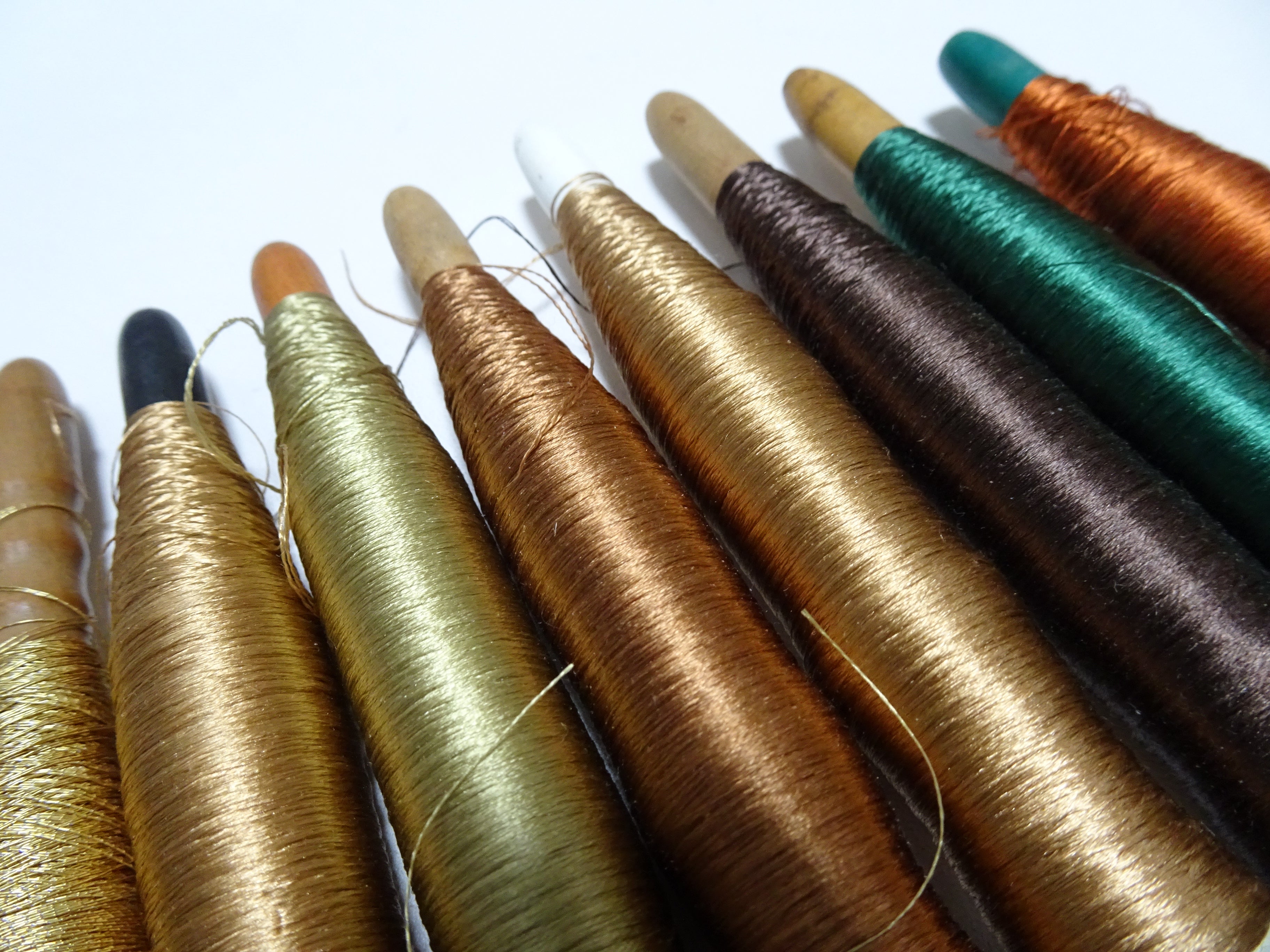 Japanese Vintage Wooden Spool & Silk Thread 8sets Embroidery 18572