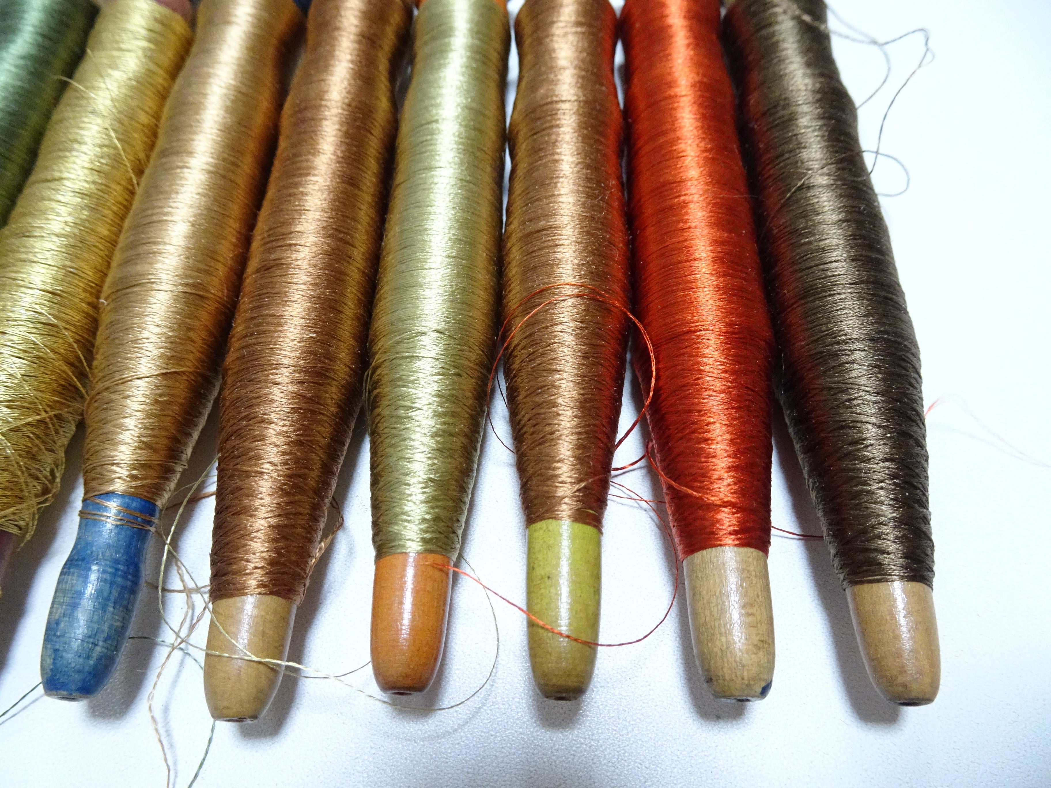 Japanese Vintage Wooden Spool & Silk Thread 8sets Embroidery 18573