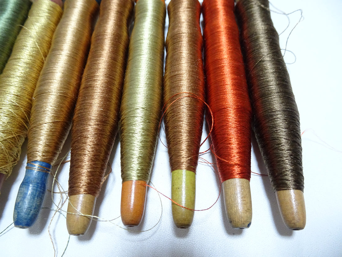 Japanese Vintage Wooden Spool & Silk Thread 8sets Embroidery 18573