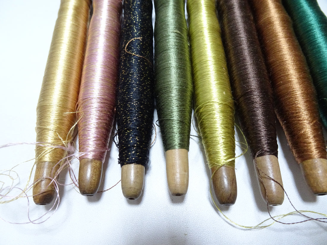 Japanese Vintage Wooden Spool & Silk Thread 8sets Embroidery 18574