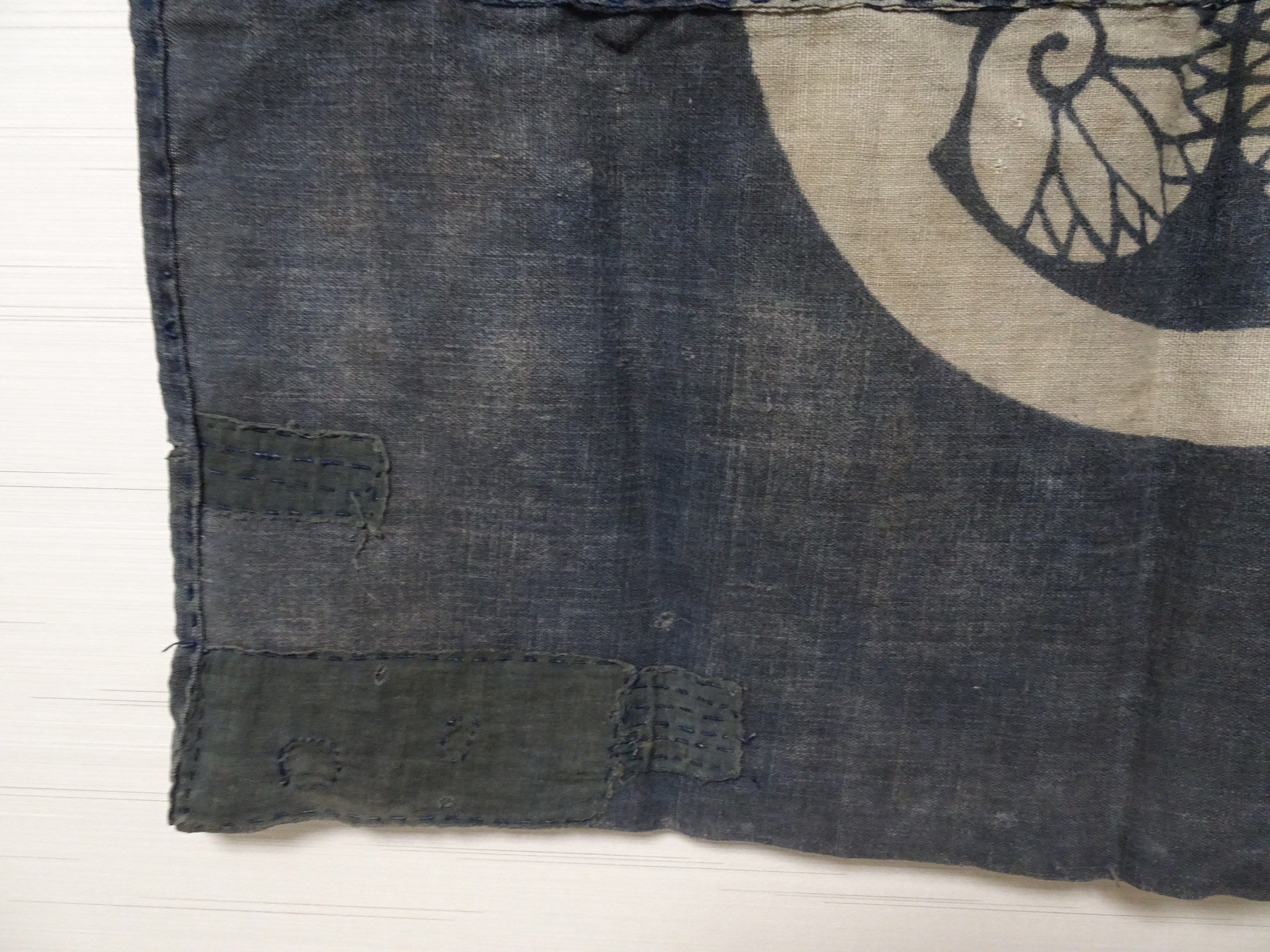 Tsutsugaki Boro Family Crest | Antique Japanese Indigo Textile 14516