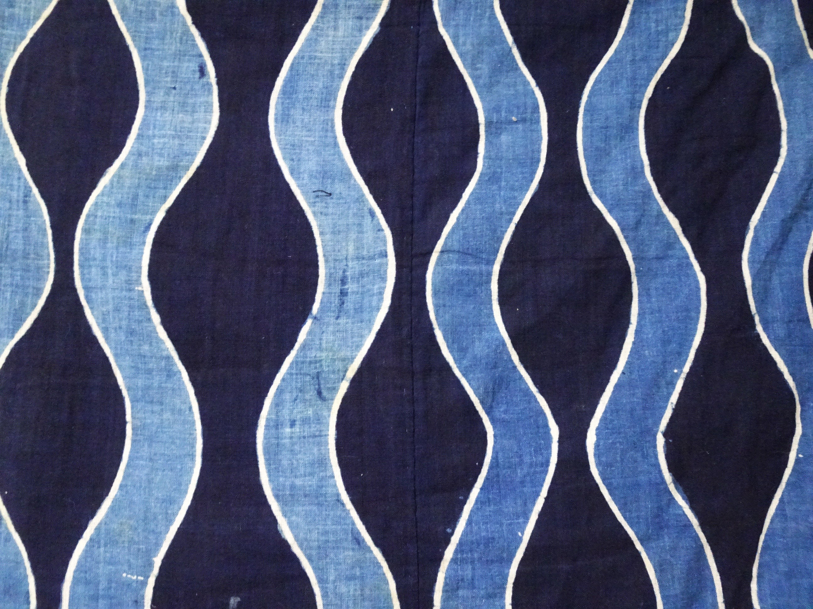 Rare Meiji Tsutsugaki Textile – Indigo Abstract Waves, Antique Japanese Cotton 14519
