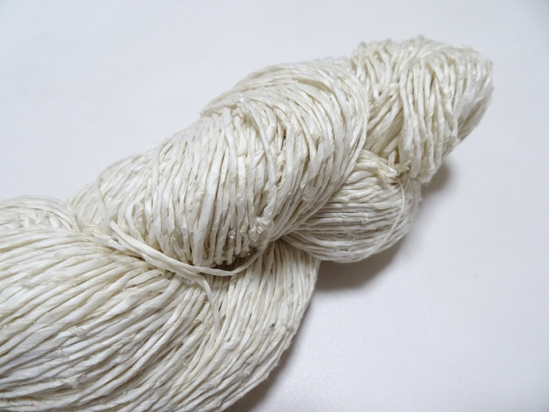 Japanese Vintage High Class Rare Washi Paper & Silk Thread 19402