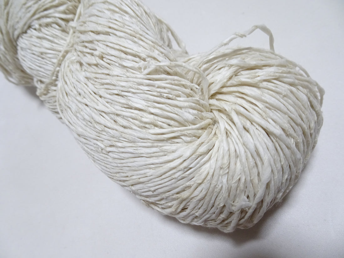 Japanese Vintage High Class Rare Washi Paper & Silk Thread 19402