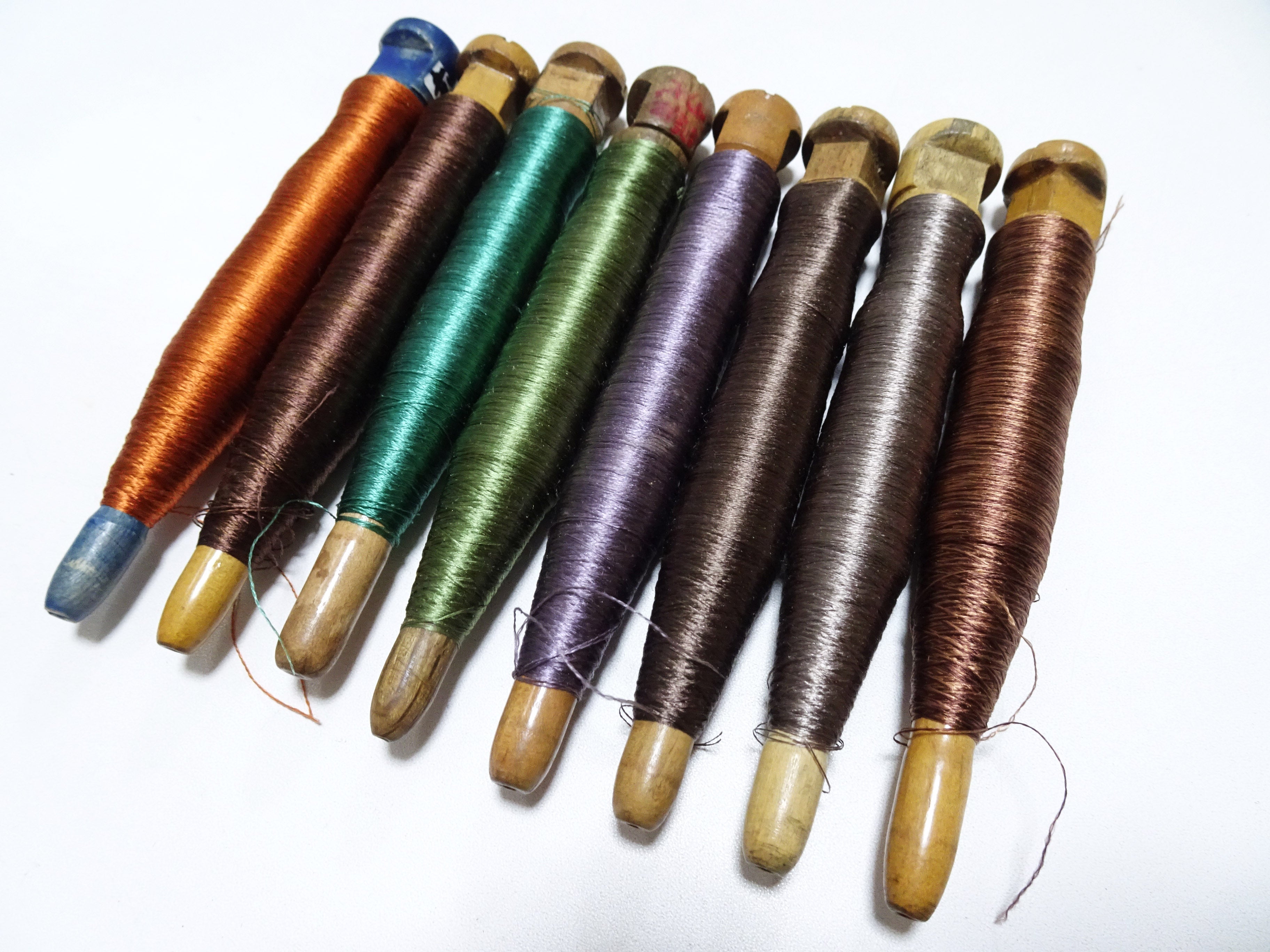 Japanese Vintage Wooden Spool & Silk Thread 8sets Embroidery 18596