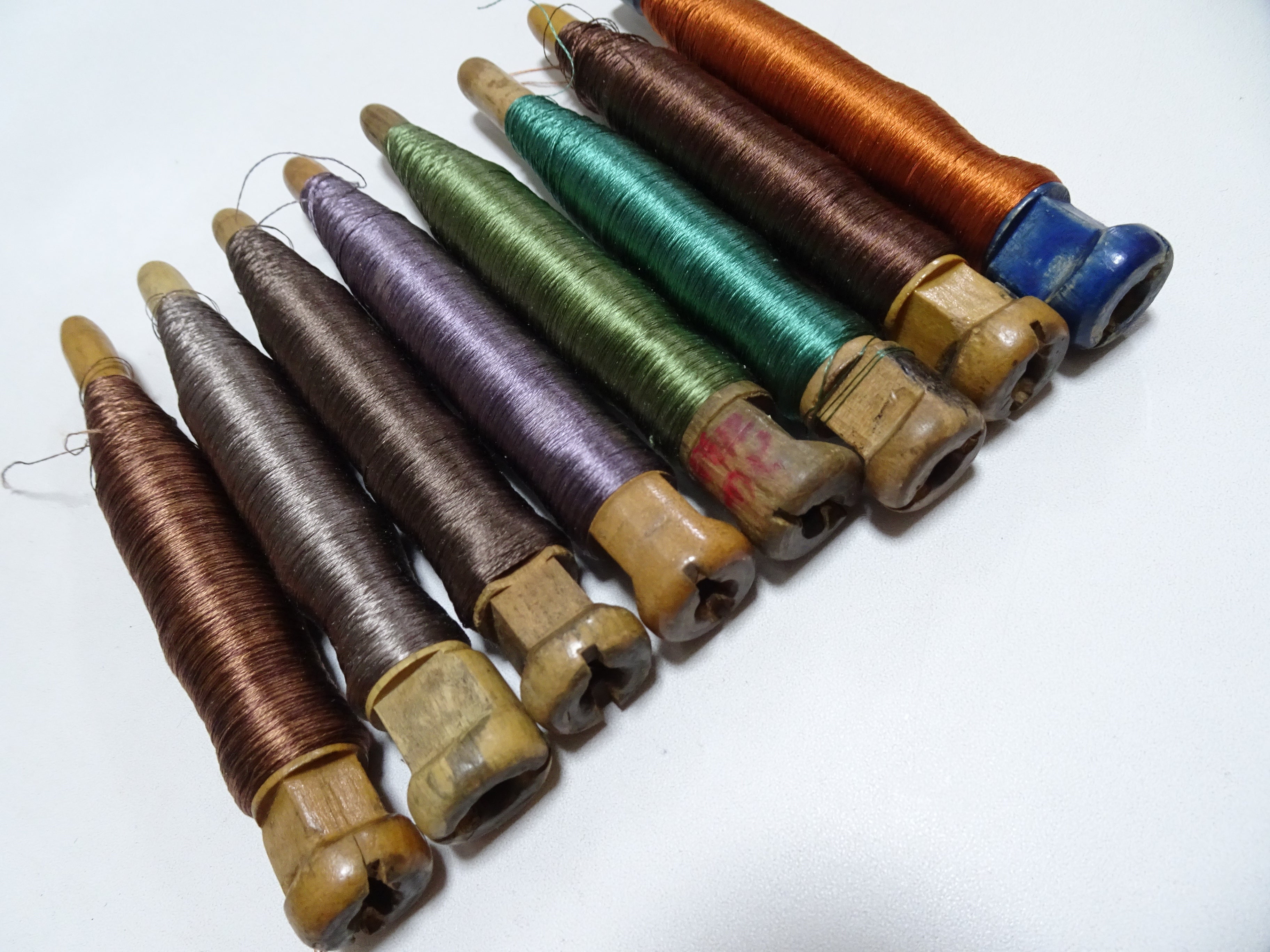 Japanese Vintage Wooden Spool & Silk Thread 8sets Embroidery 18596