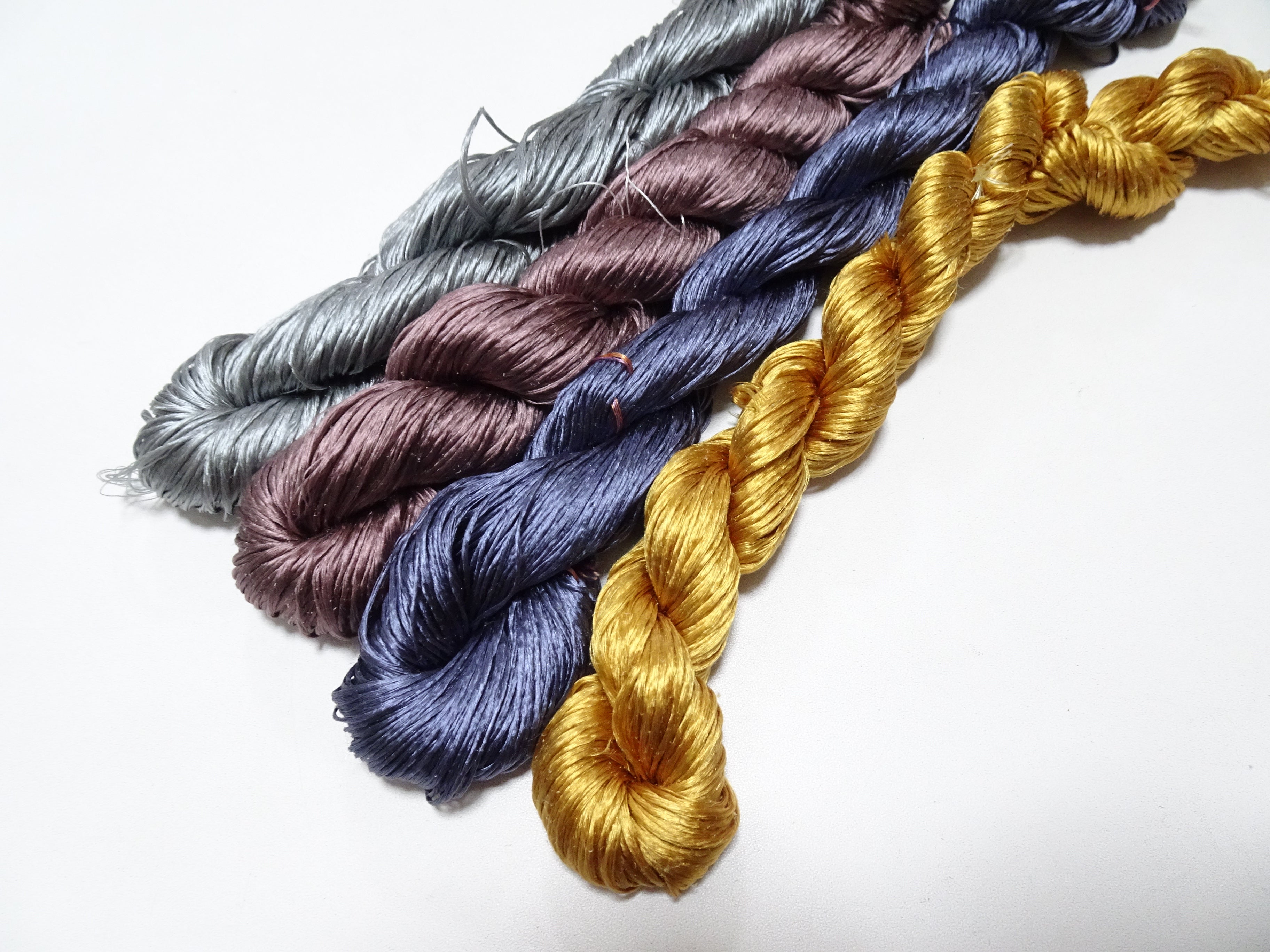 Japanese Vintage Loose Twisted Silk Thread 4sets Embroidery 18283