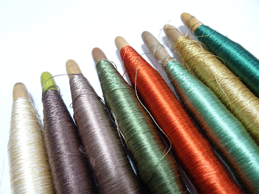 Japanese Vintage Wooden Spool & Silk Thread 8sets Embroidery 18598