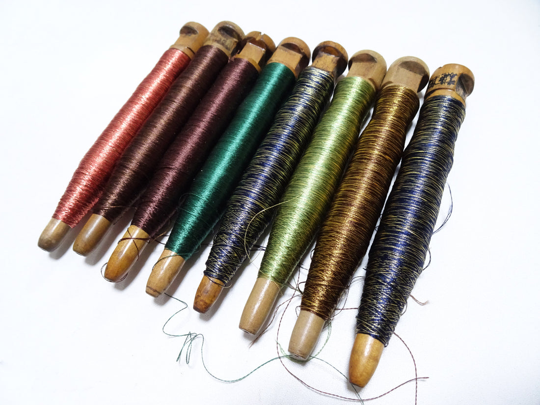 Japanese Vintage Wooden Spool & Silk Thread 8sets Embroidery 18599