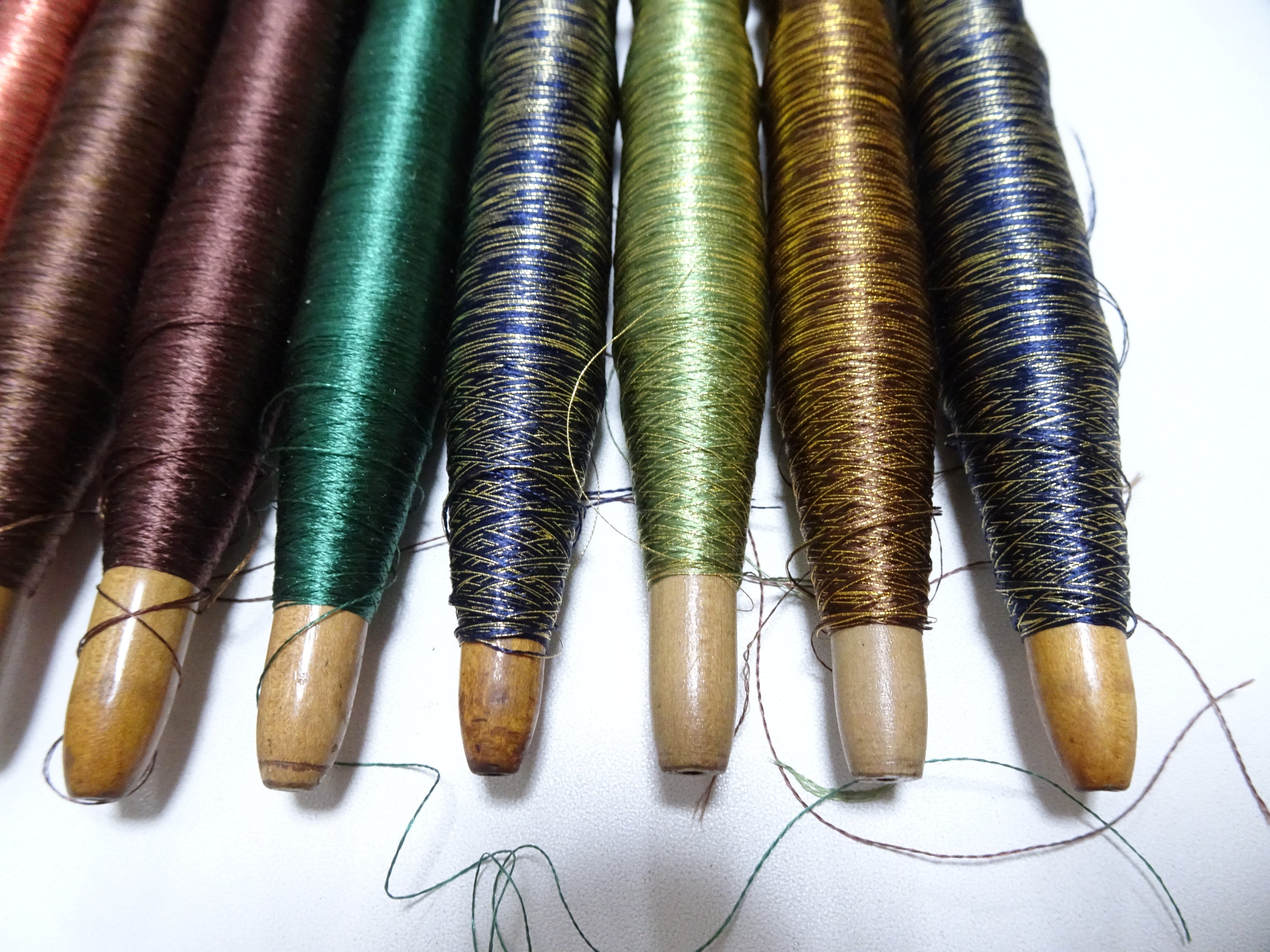 Japanese Vintage Wooden Spool & Silk Thread 8sets Embroidery 18599