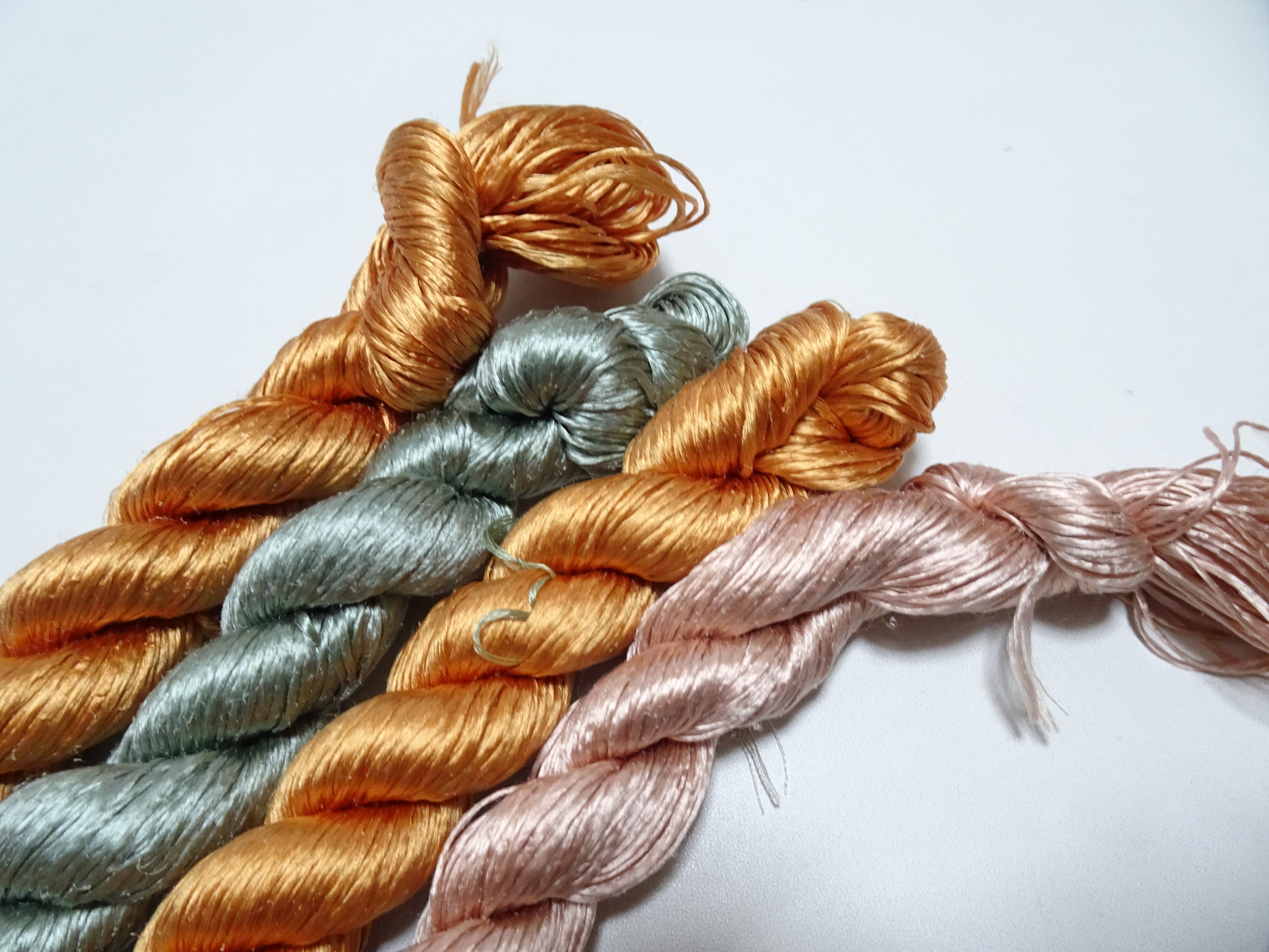 Japanese Vintage Loose Twisted Silk Thread 4sets Embroidery 18286