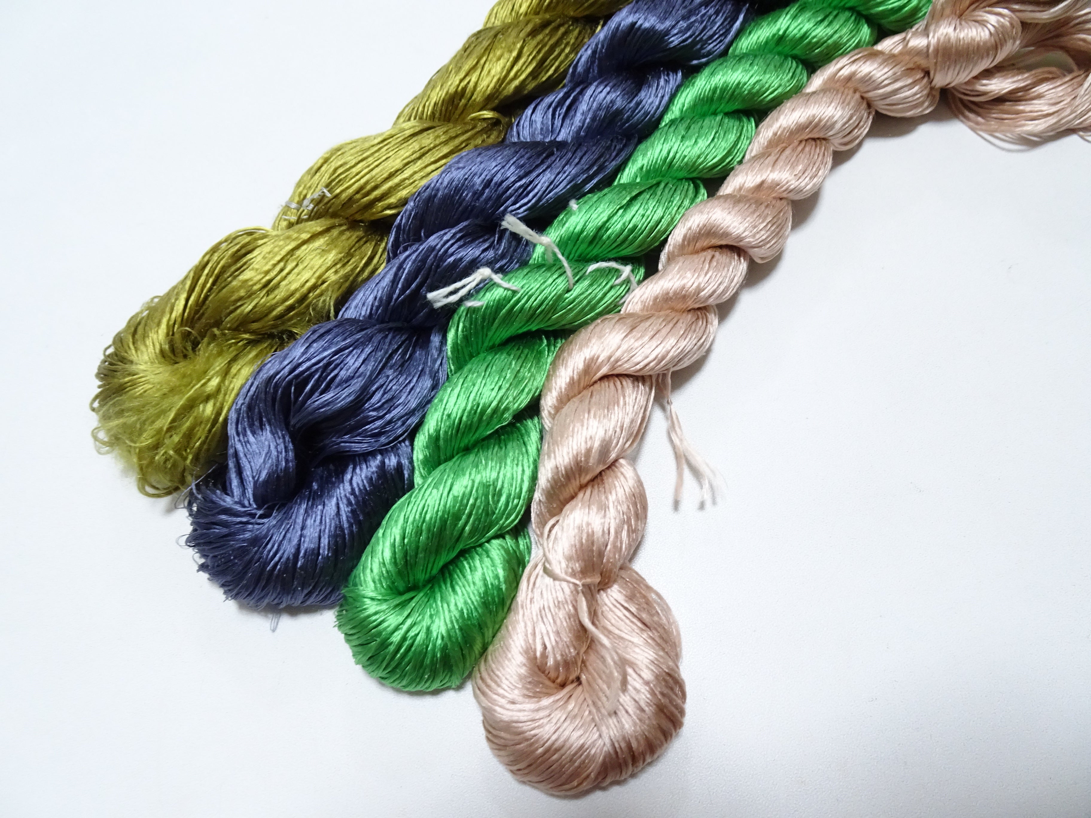Japanese Vintage Loose Twisted Silk Thread 4sets Embroidery 18287