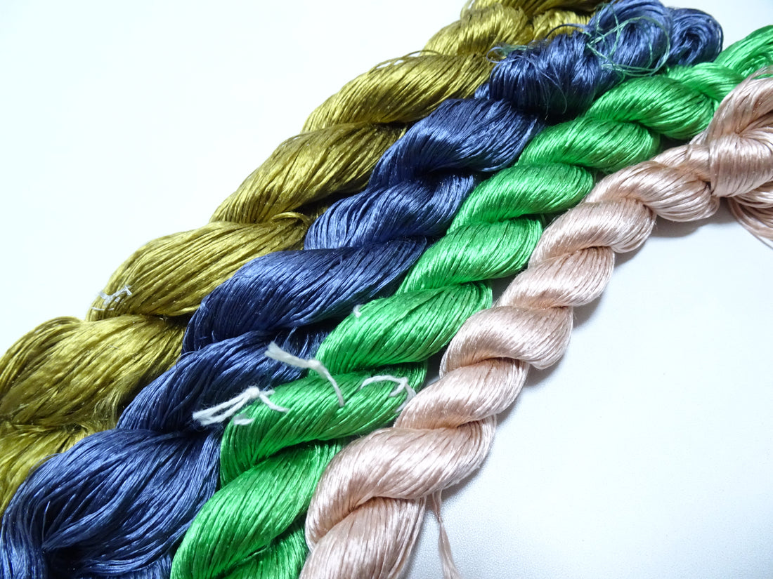 Japanese Vintage Loose Twisted Silk Thread 4sets Embroidery 18287