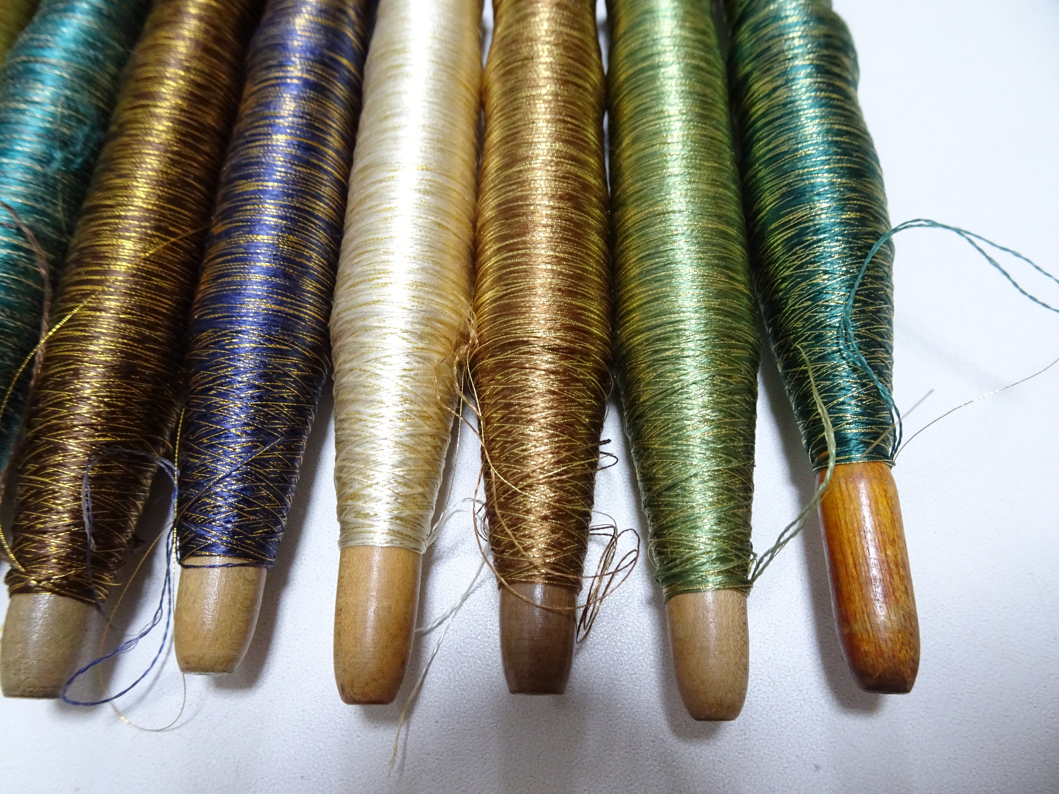 Japanese Vintage Wooden Spool & Silk Thread 8sets Embroidery 18603