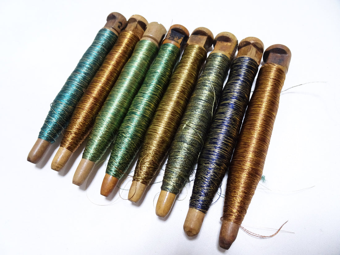 Japanese Vintage Wooden Spool & Silk Thread 8sets Embroidery 18604