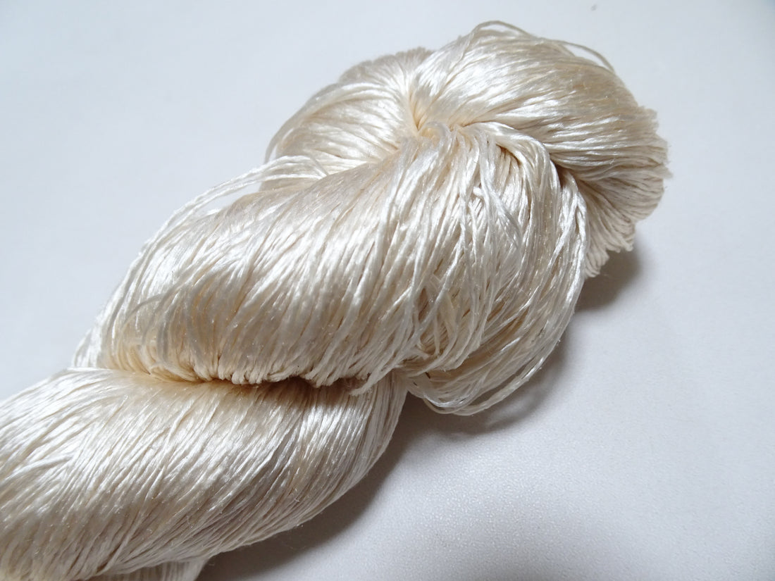 Japanese Vintage Twisted Silk Thread　Embroidery 18798