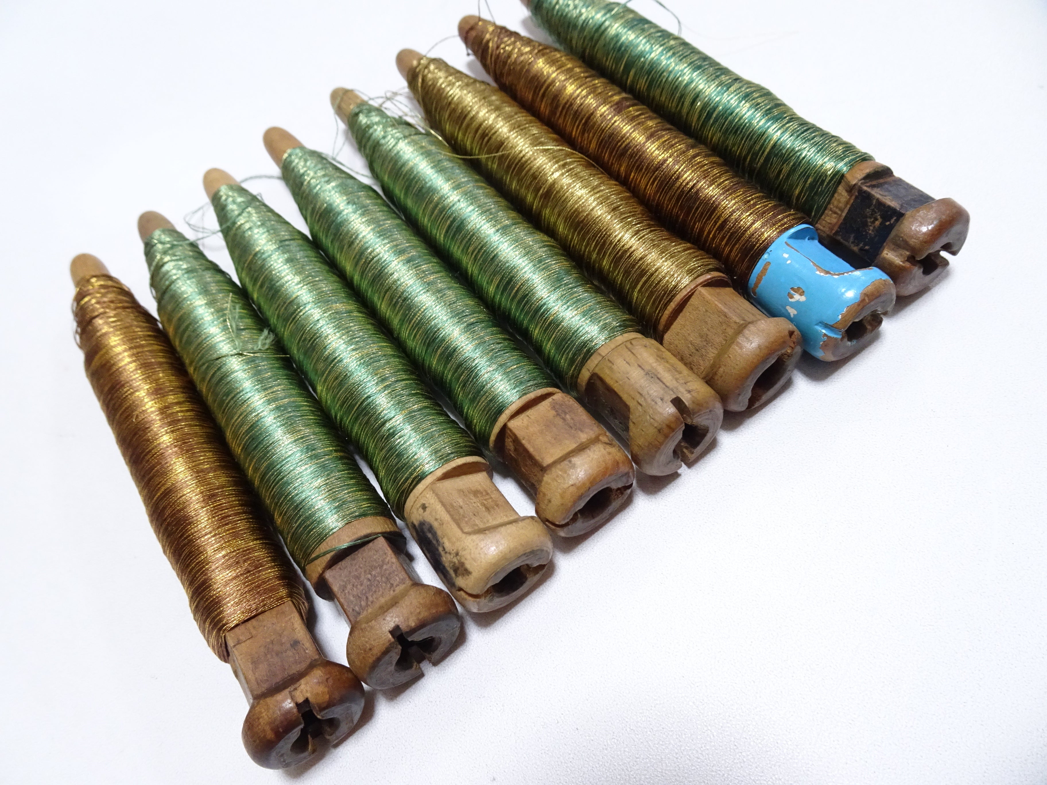 Japanese Vintage Wooden Spool & Silk Thread 8sets Embroidery 18606