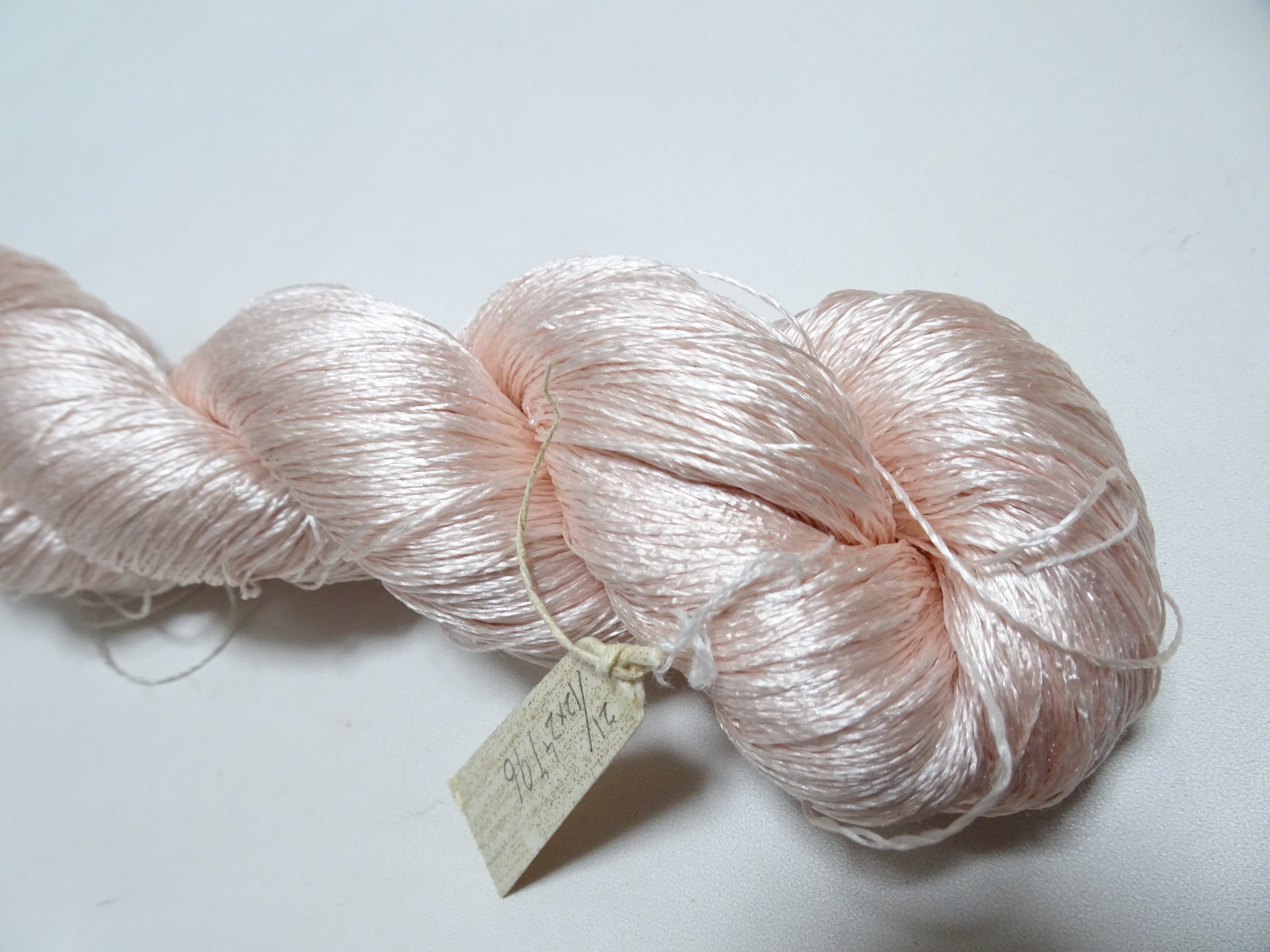 Japanese Vintage Twisted Silk Thread　Embroidery 18801