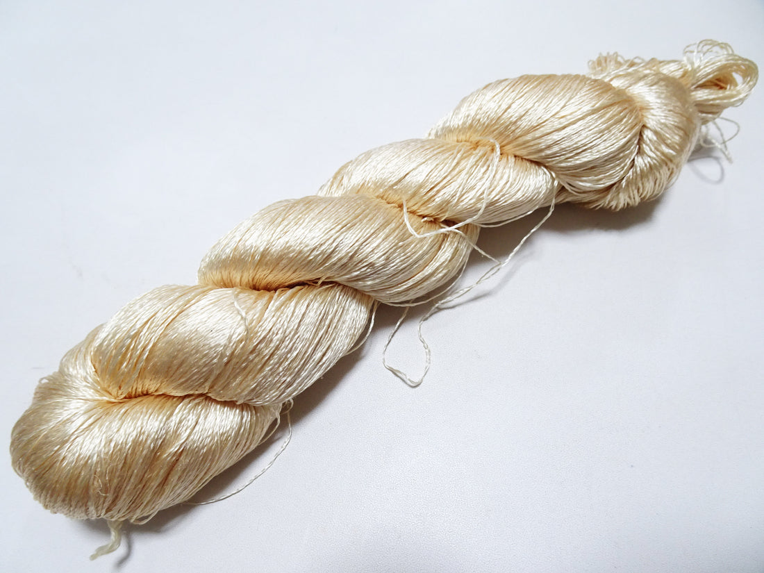Japanese Vintage Twisted Silk Thread　Embroidery 18813