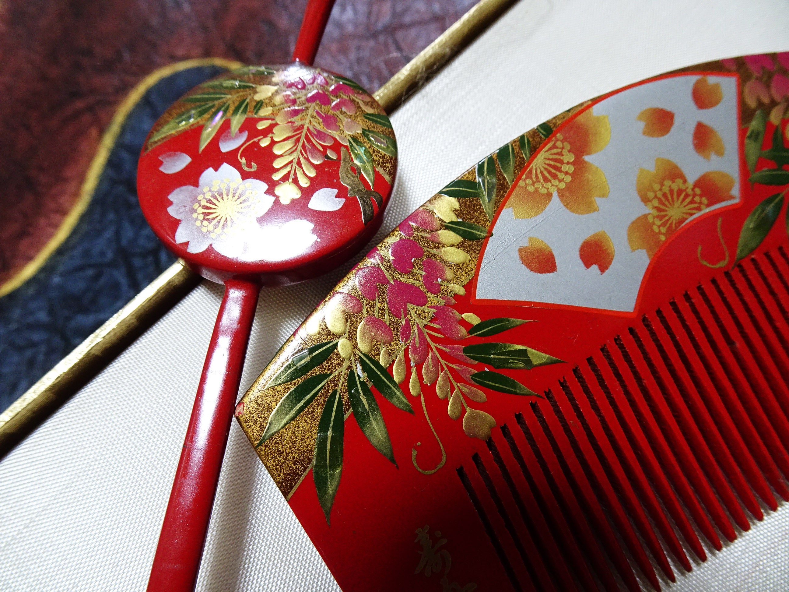 Japanese Vintage Wooden Kanzashi Sets Urushi & Makie 12829