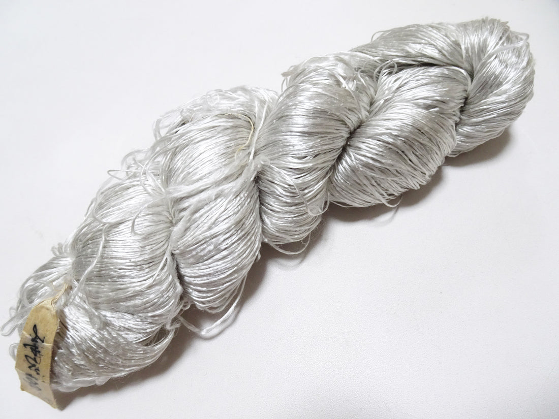 Japanese Vintage Twisted Silk Thread　Embroidery 18840