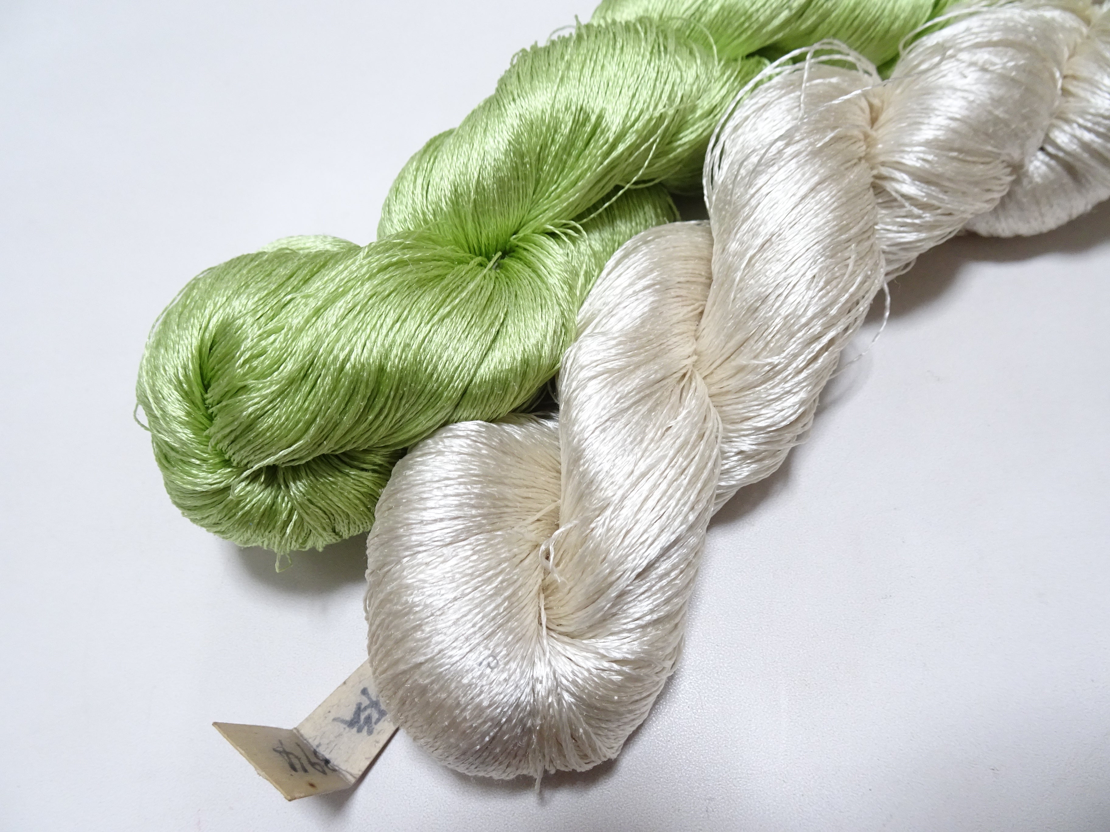 Japanese Vintage Twisted Silk Thread　2sets Embroidery 18854
