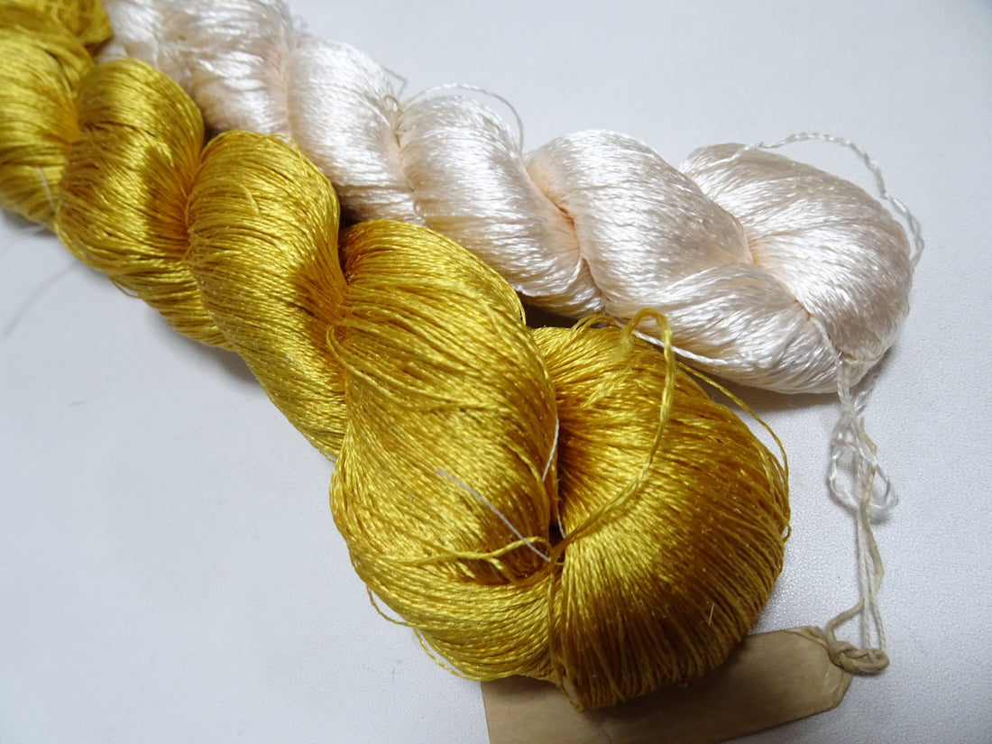 Japanese Vintage Twisted Silk Thread　2sets Embroidery 18878